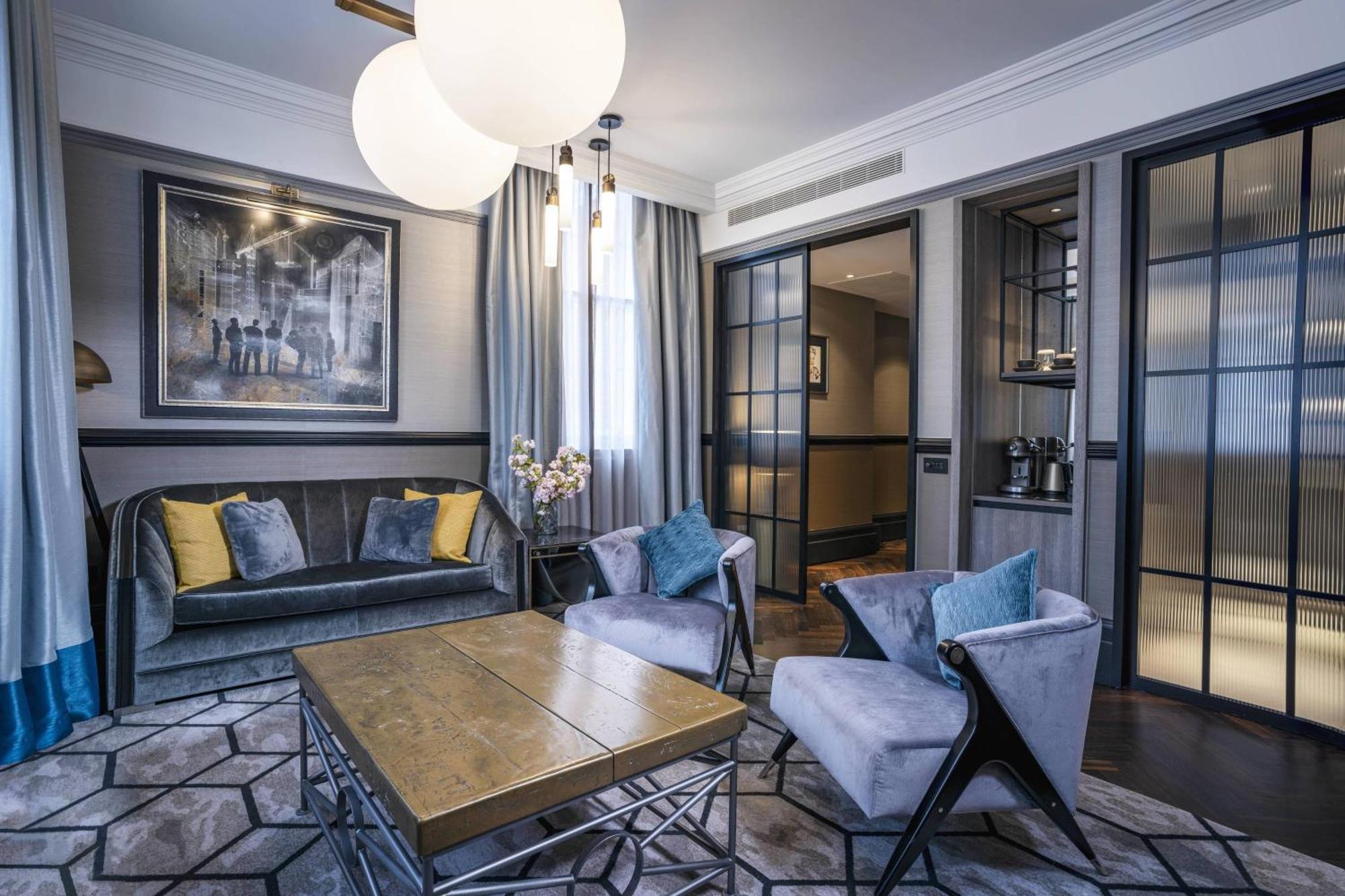 The Dixon, Tower Bridge, Autograph Collection 4* Londra
